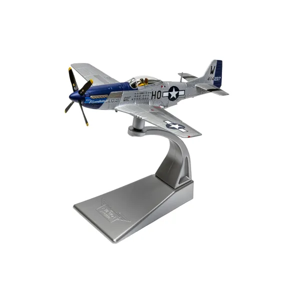 Corgi P-51D Mustang ‚'Moonbeam McSWINE' - Capt. William T. 'Bill' Whisner Jr Diecast - Scale 1:72