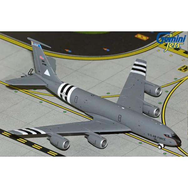 Gemini Jets USAF KC-135R Stratotanker Illinois Air National Guard Diecast - 63-7981- 1/400