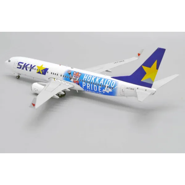 Skymark Airlines Boeing 737-800 "Hokkaido Pride" Diecast - JA73NX - 1/200