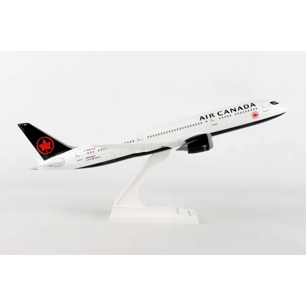 Skymarks Air Canada 787-9 2017 Livery Plastic Model - Scale 1:200
