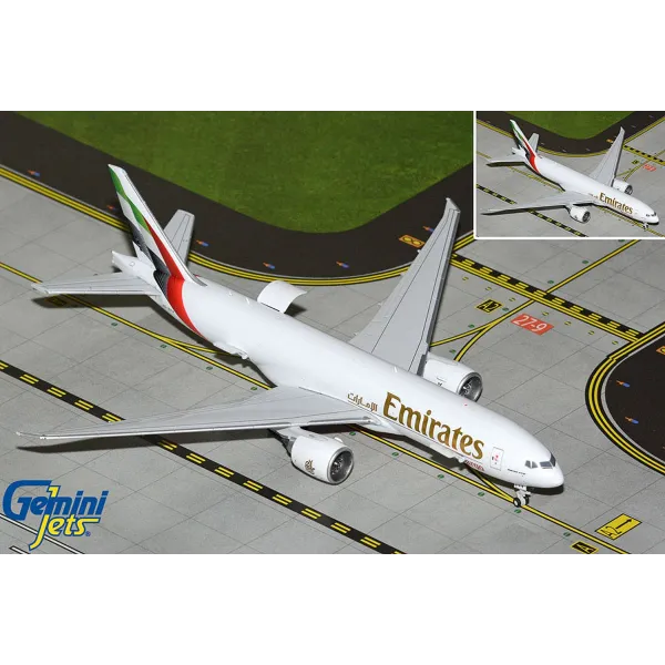 Gemini Jets Emirates SkyCargo B777-200LRF New Livery Interactive Doors Diecast - A6-EFV - 1/400