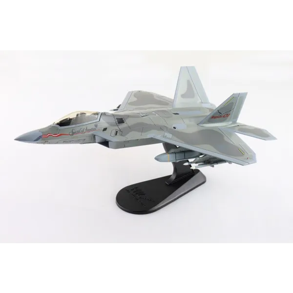 F-22 Raptor Spirit of America Diecast Model - Scale 1:72