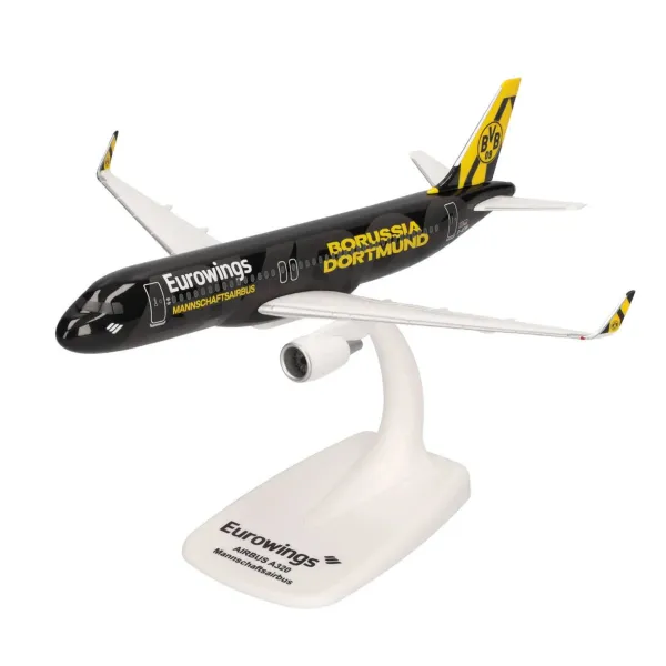 Eurowings A320 BVB Mannschaftsairbus 2025 Plastic Model - D-AEWM - 1/200