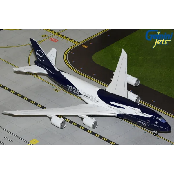Gemini Jets Lufthansa Boeing 747-8 "100" Centennial Livery Diecast - D-ABYN - 1/200