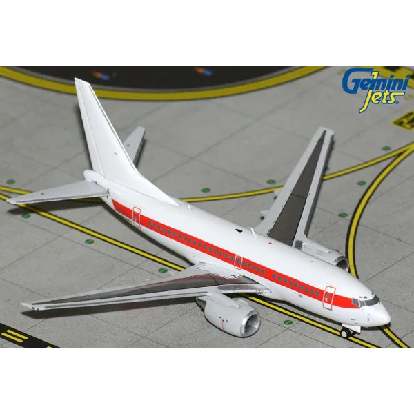 Gemini Jets EGG (Janet) Boeing B737-600 Diecast - N319BD - 1/400
