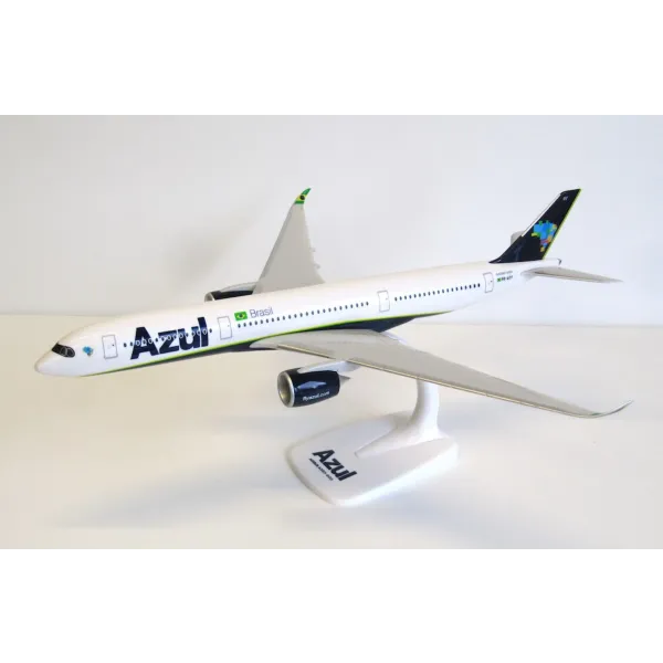 Air Azul Airbus A350-900 Plastic Model - 1/200