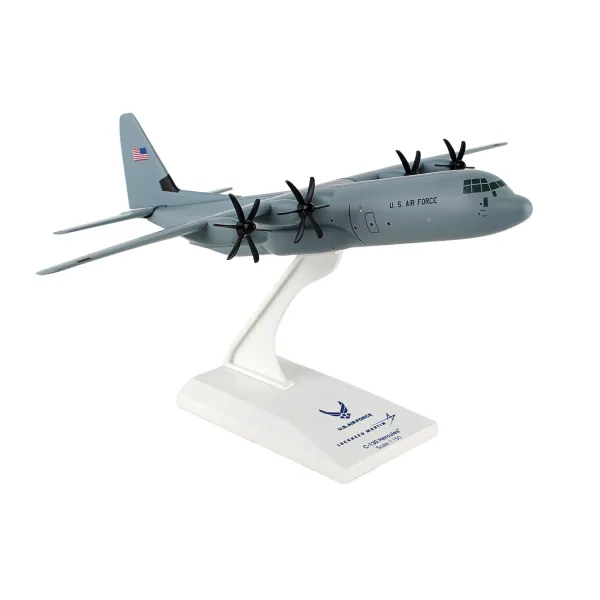 Skymarks USAF C-130 Hercules Plastic Model - Scale 1:150
