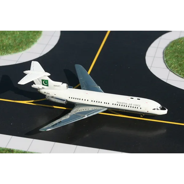 Gemini Jets Pakistan Air Force Trident 1E - AP-AUG Diecast - 1/400