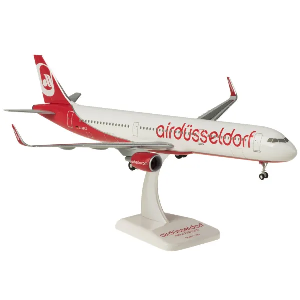 Air Berlin Airbus A321-200 "airdüsseldorf"  Plastic Model - 1/200