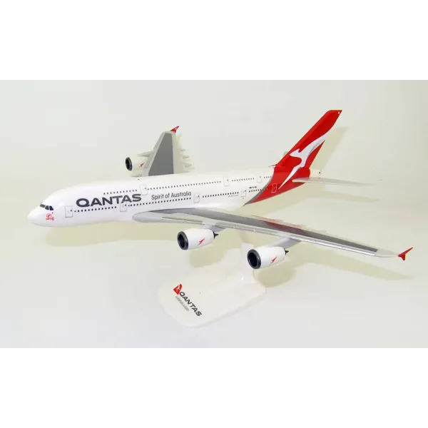 Qantas Airbus A380 Plastic Model - 1/250
