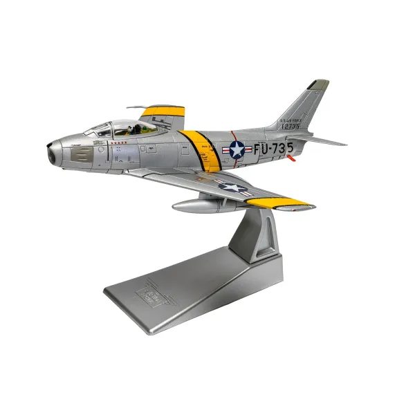 Corgi F-86E Sabre - Eleanor ‚CHRISTINE / William T. 'Bill' Whisner Jr Diecast - 1:72