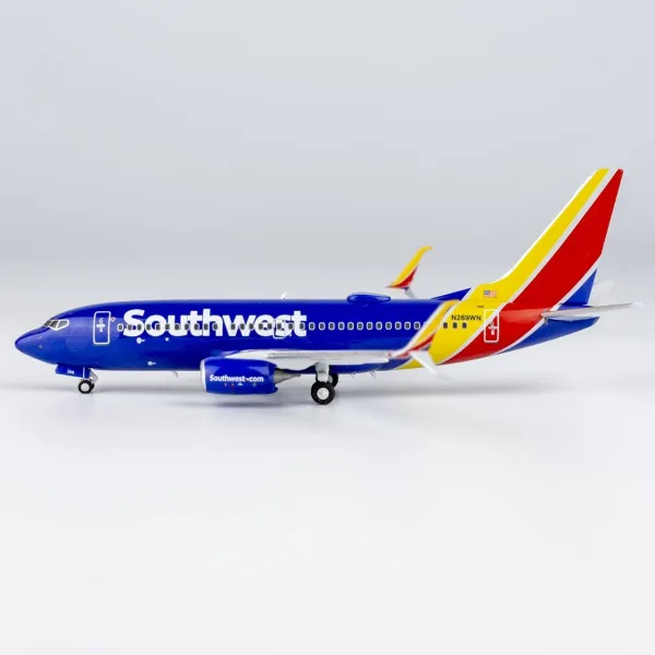 Southwest Airlines N269WN Boeing 737-700SW Diecast - 1/400