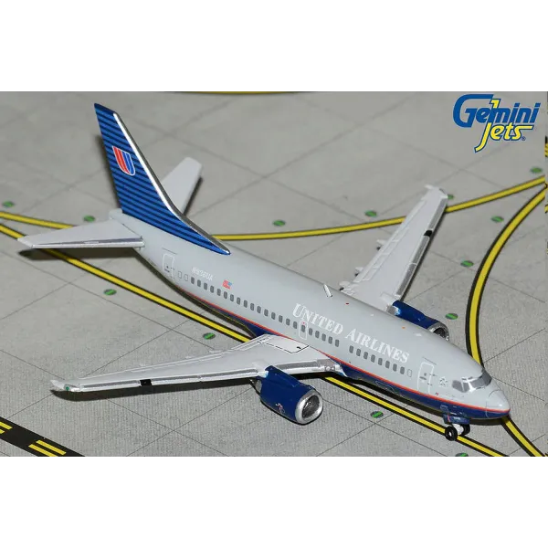 Gemini Jets United Airlines Boeing 737-500 Battleship Livery Diecast - N936UA - 1/400
