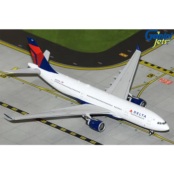 Gemini Jets Delta Airlines Airbus A330-200 Diecast - N852NW- 1/400