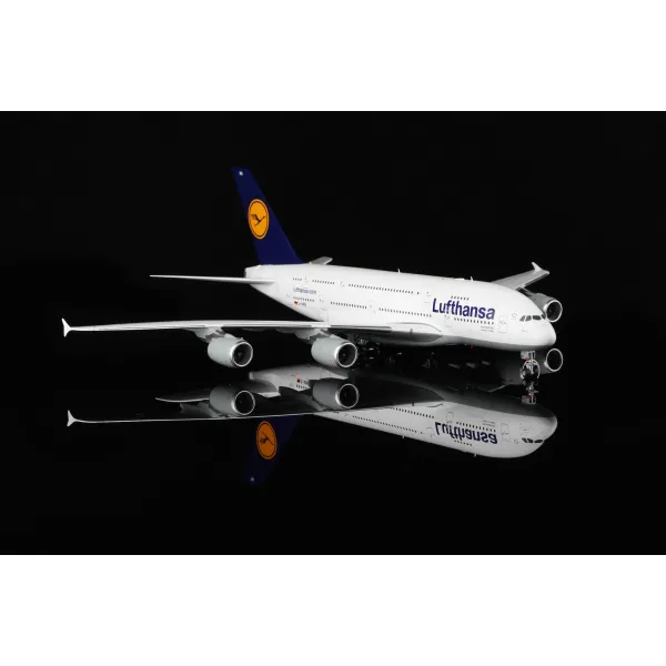 Lufthansa Airbus A380 D-AIMA Diecast Model - 1/200 Scale