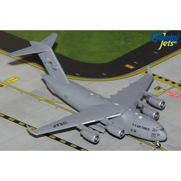 Gemini Jets USAF C-17A Globemaster III Dover AFB Diecast - 07-7169- 1/400