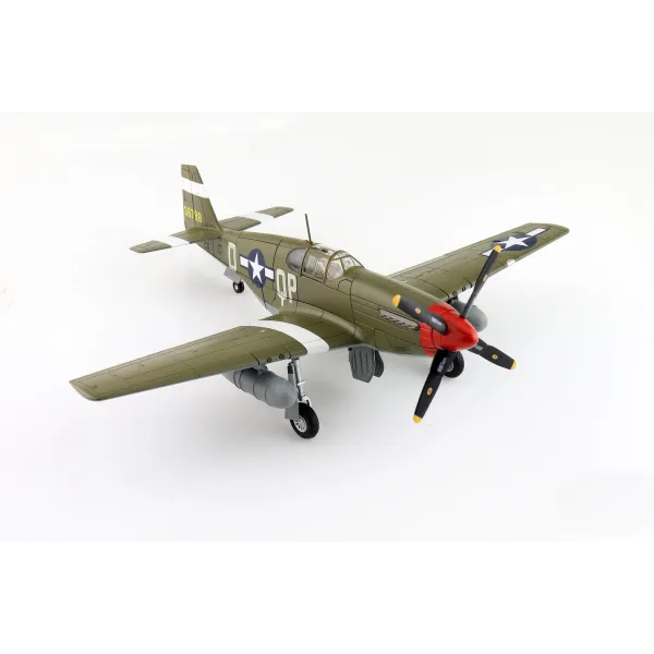 P-51B Mustang Steve Pisanos 36798 4th FG 334th FS Diecast - 1/48