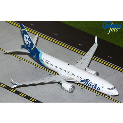 Gemini Jets Alaska Airlines Boeing 737-8 Max Diecast - N801AK - 1
