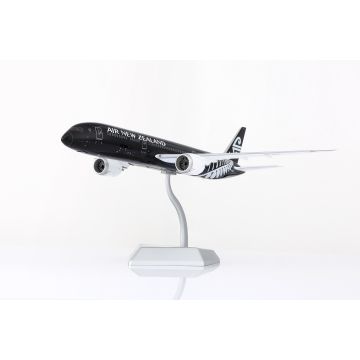 Air New Zealand Boeing 787-9 Dreamliner ZK-NZE "All Blacks" Livery Diecast Model - 1/200 Scale