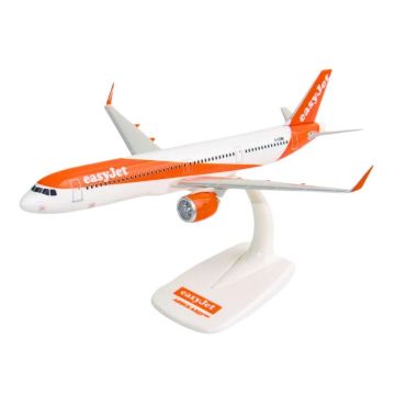 EasyJet A321 Neo - Plastic Model - 1/200