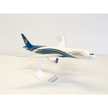 Oman Air Boeing 787-9 Plastic Model - 1/200