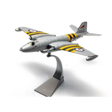English Electric Canberra B.6 Diecast 1/72