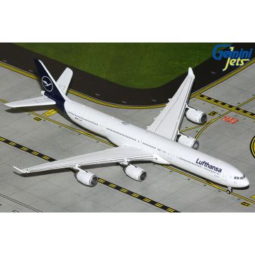 Gemini Jets Lufthansa Airbus A340-600 Diecast - D-AIHF - 1/400