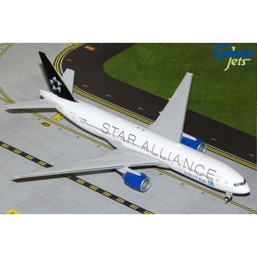 Gemini Jets United Airlines Boeing 777-200ER 'Star Alliance' Livery Diecast - N77022 - 1/200