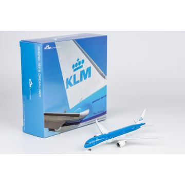 KLM Boeing 787-9 Diecast Model - PH-BHA- 1/400