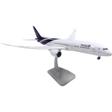 Boeing 787-9 Thai Airways Plastic Model HS-TWA - 1/200