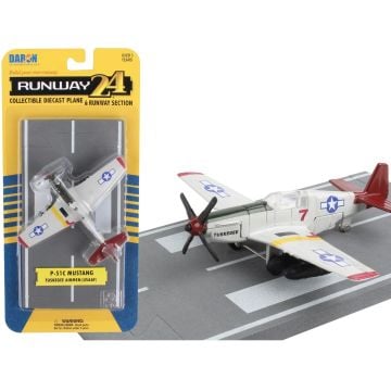 Runway24 P-51C Mustang Tuskagee Airman (USAAF)