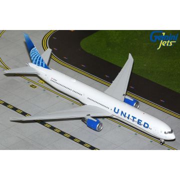 Gemini Jets United Airlines Boeing 767-400ER Diecast - N76064 - 1/200