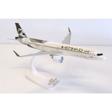 Etihad Airbus A321 Neo Plastic Model - 1/200
