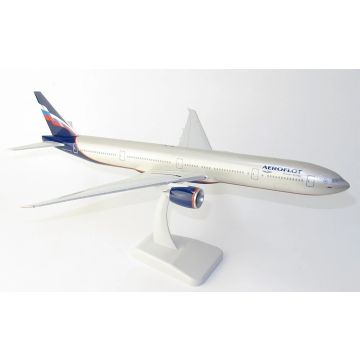 Boeing 777-300ER Aeroflot Plastic Model - Scale 1:200