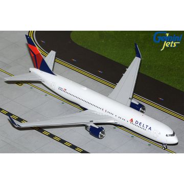 Gemini Jets Delta Boeing 767-300ER (W) Diecast - N199DN - 1/200