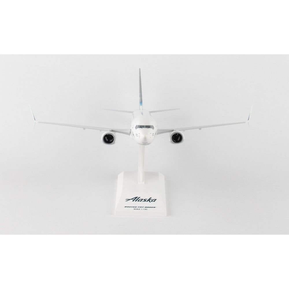 Skymarks Alaska 737900 New Livery Plastic Model Scale 1130