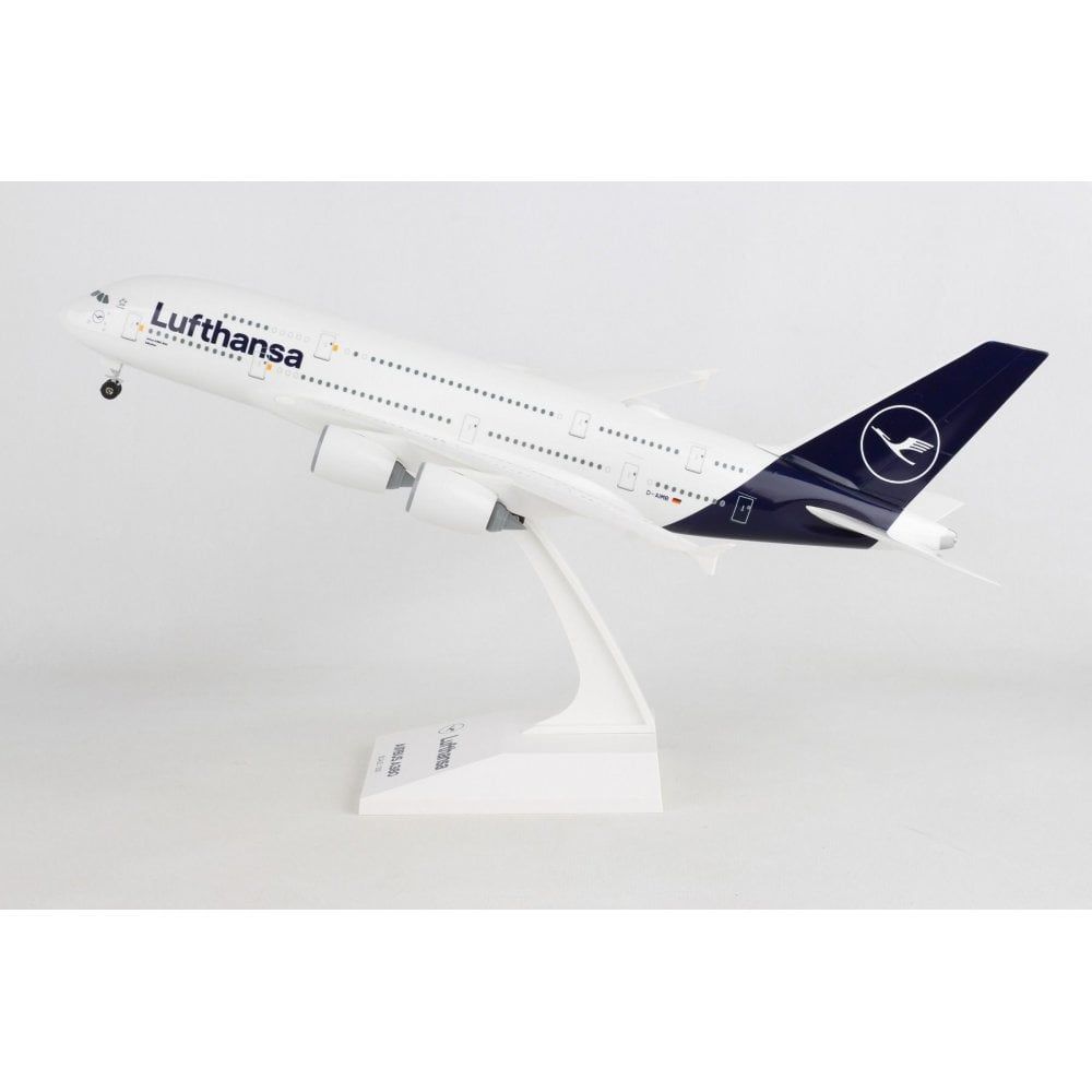 Skymarks Lufthanasa A380 New Livery Plastic Model Scale 1200