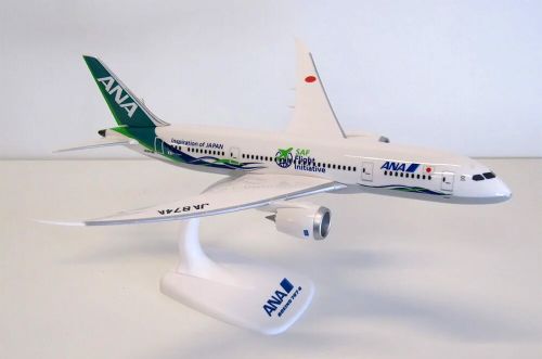 ANA Boeing 787-8 モデル NH20051 1:200 Y7qzMjkvYyT1GYJmfgX6fNlddbNn0x