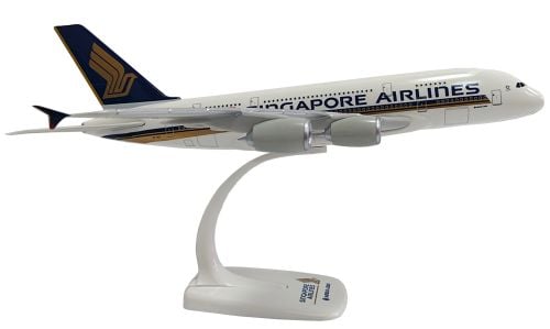 PPC Holland Singapore Airlines A380 Plastic Model - Scale 1:250
