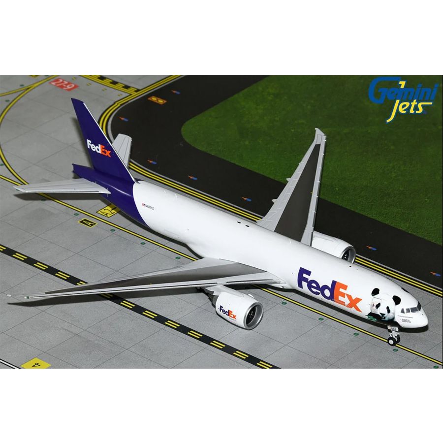 Gemini Jets Fed-Ex B777-200LRF - FedEx Panda Livery Diecast - N886FD ...