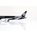 Air New Zealand Boeing 787-9 Dreamliner ZK-NZE "All Blacks" Livery Diecast Model - 1/200 Scale