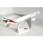 Emirates Skycargo Boeing 777-200FR  Plastic Model - 1/200