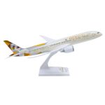 Skymarks Etihad Airways Boeing 787-9 Plastic Model - Scale 1:200