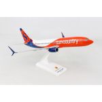 Skymarks Sun Country B737-800 Plastic Model - Scale 1:130