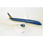 Vietnam Airlines Boeing 787-9 Dreamliner Plastic Model - 1/200