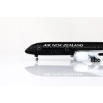 Air New Zealand Boeing 787-9 Dreamliner ZK-NZE "All Blacks" Livery Diecast Model - 1/200 Scale