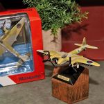 RAF Mosquito Diecast Scale Model - 1/100