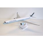 Cathay Pacific Airbus A350-1000 Plastic Model - 1/200