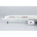 Qatar Airways Boeing 777-300ER Retro Livery Diecast - A7-BOC- 1/400