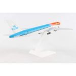Skymarks KLM B777-300ER Orange Pride Plastic Model - Scale 1:200